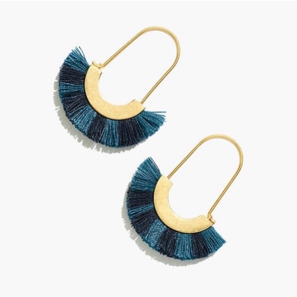 NWT Madewell Fringe Fan Drop Earring in Tranquil Lake
